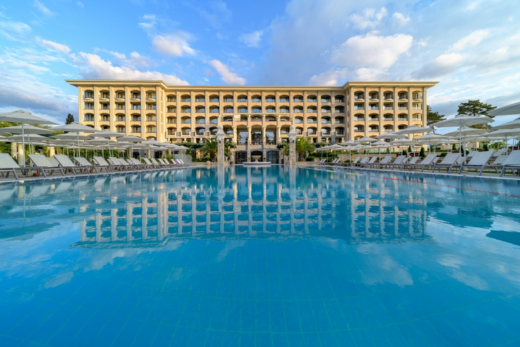 Хотел и СПА център AQUAHOUSE Thermal & Beach, гр. Варна