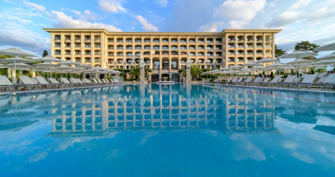 Хотел и СПА център AQUAHOUSE Thermal & Beach, гр. Варна 